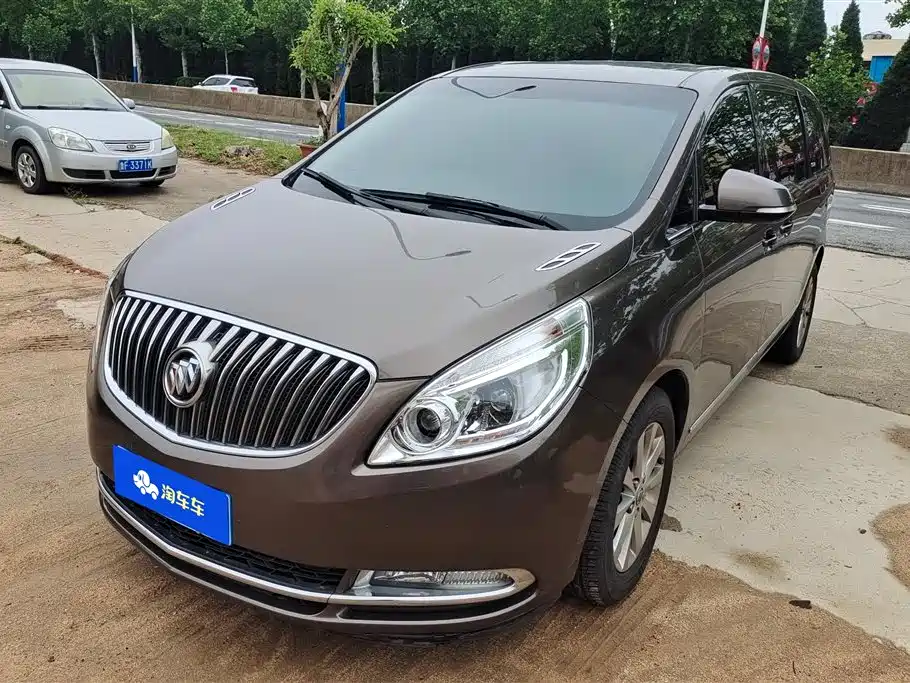 Buick GL8 2015 2.4L Luxury Business Exclusive Edition