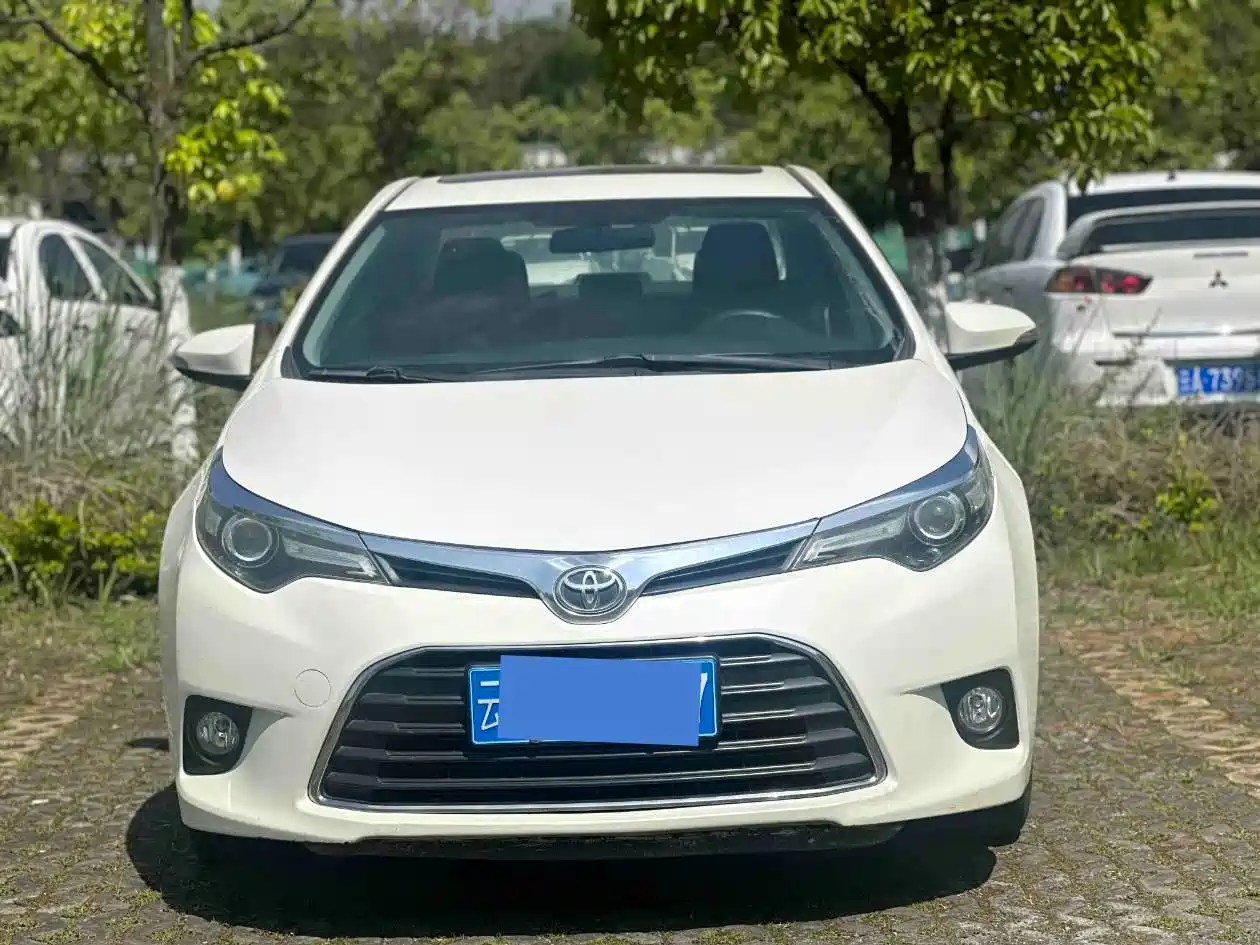 Toyota Levin 2016 1.6G CVT Elite Edition фото 2