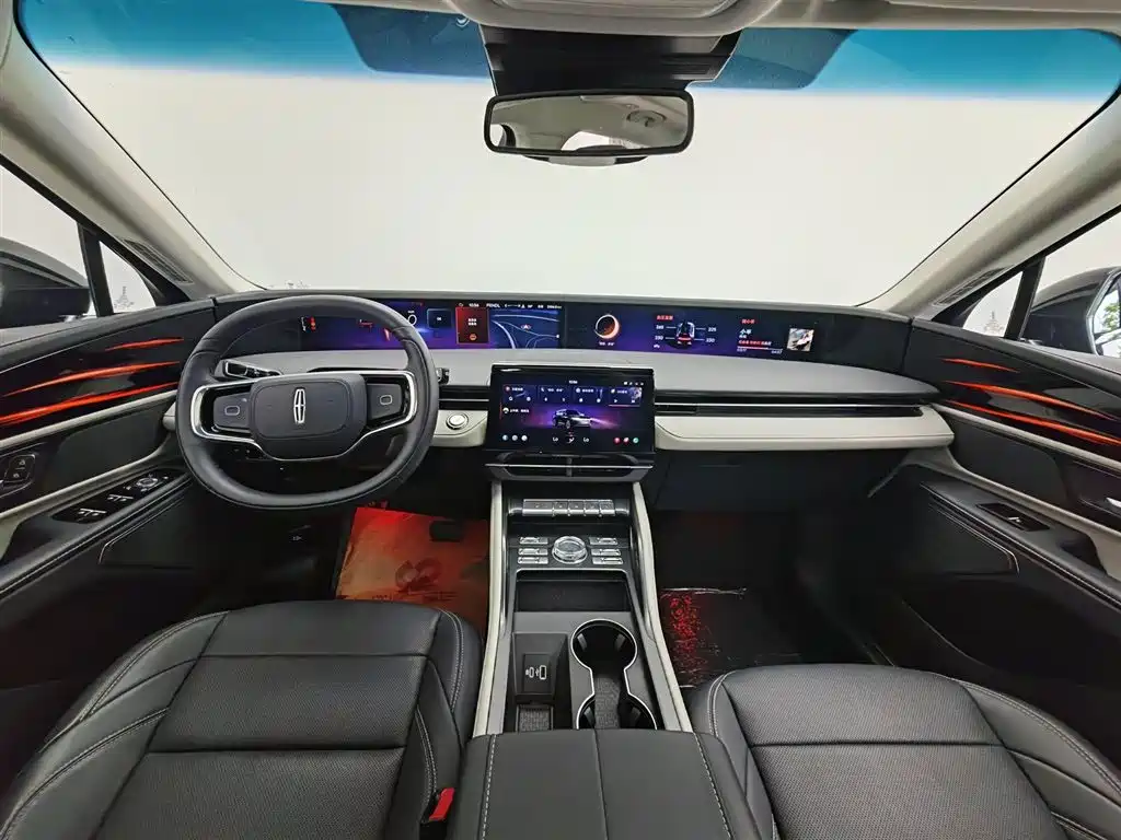 Lincoln Nautilus 2025 facelift 2.0T AWD Elite Edition фото 5
