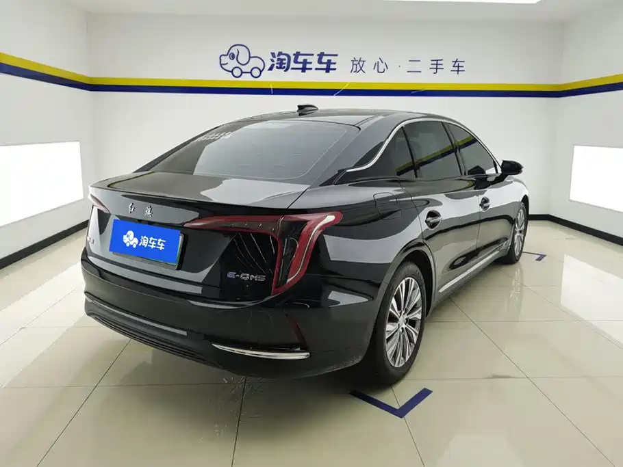 Hongqi E-QM5 2024 2024 Model 450km Travel Edition