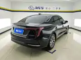 صورة 3 - Hongqi E-QM5