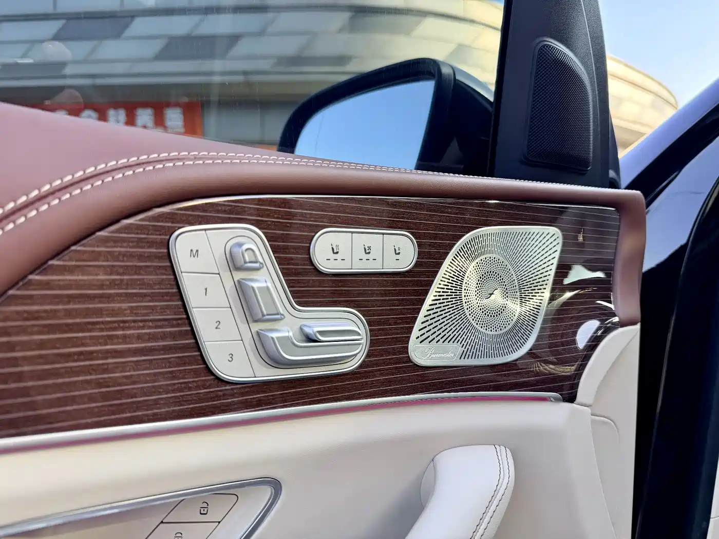 Mercedes-Benz Maybach GLS 2021 GLS 480 4MATIC фото 11