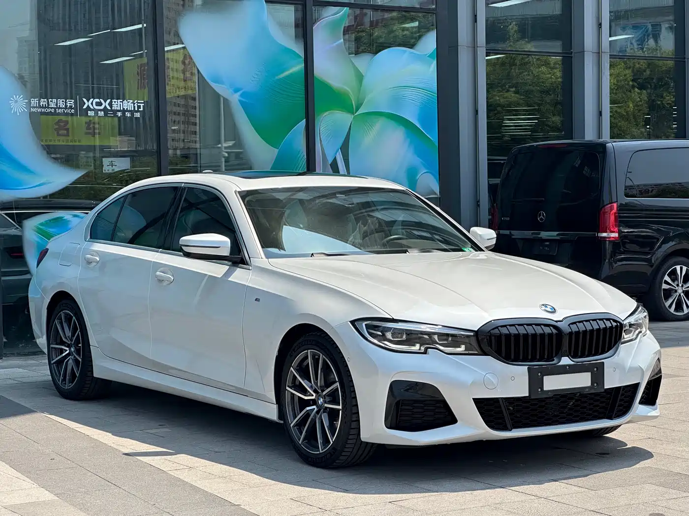 BMW 3 Series 2020 325Li M Sport Package фото 3