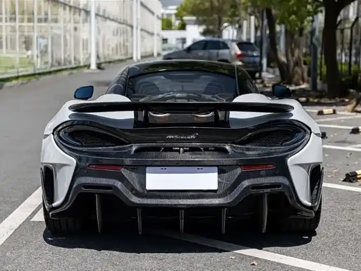 Photo 11 - McLaren 570