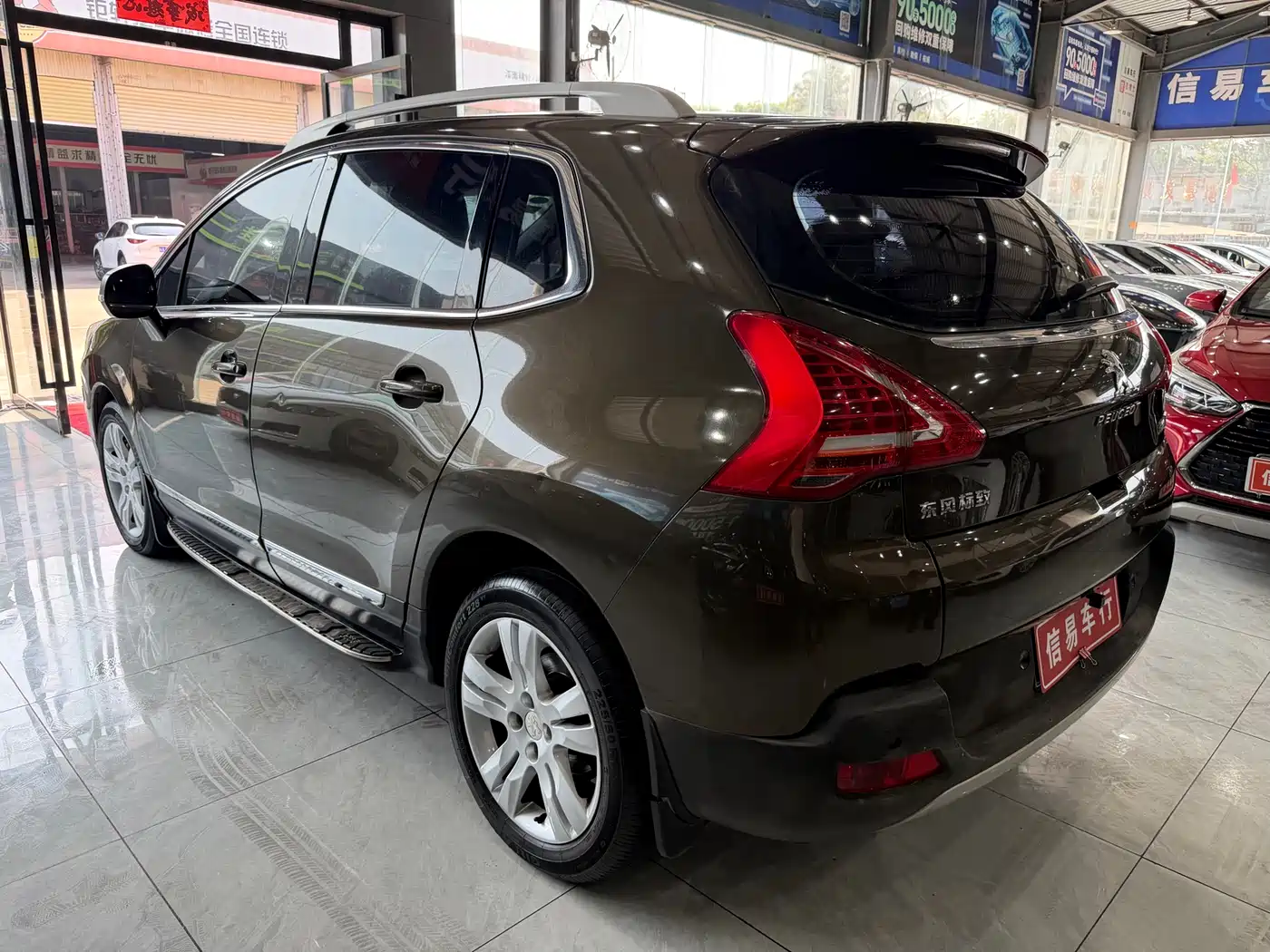 Peugeot 3008 2013 1.6THP Automatic Prestige Edition фото 12