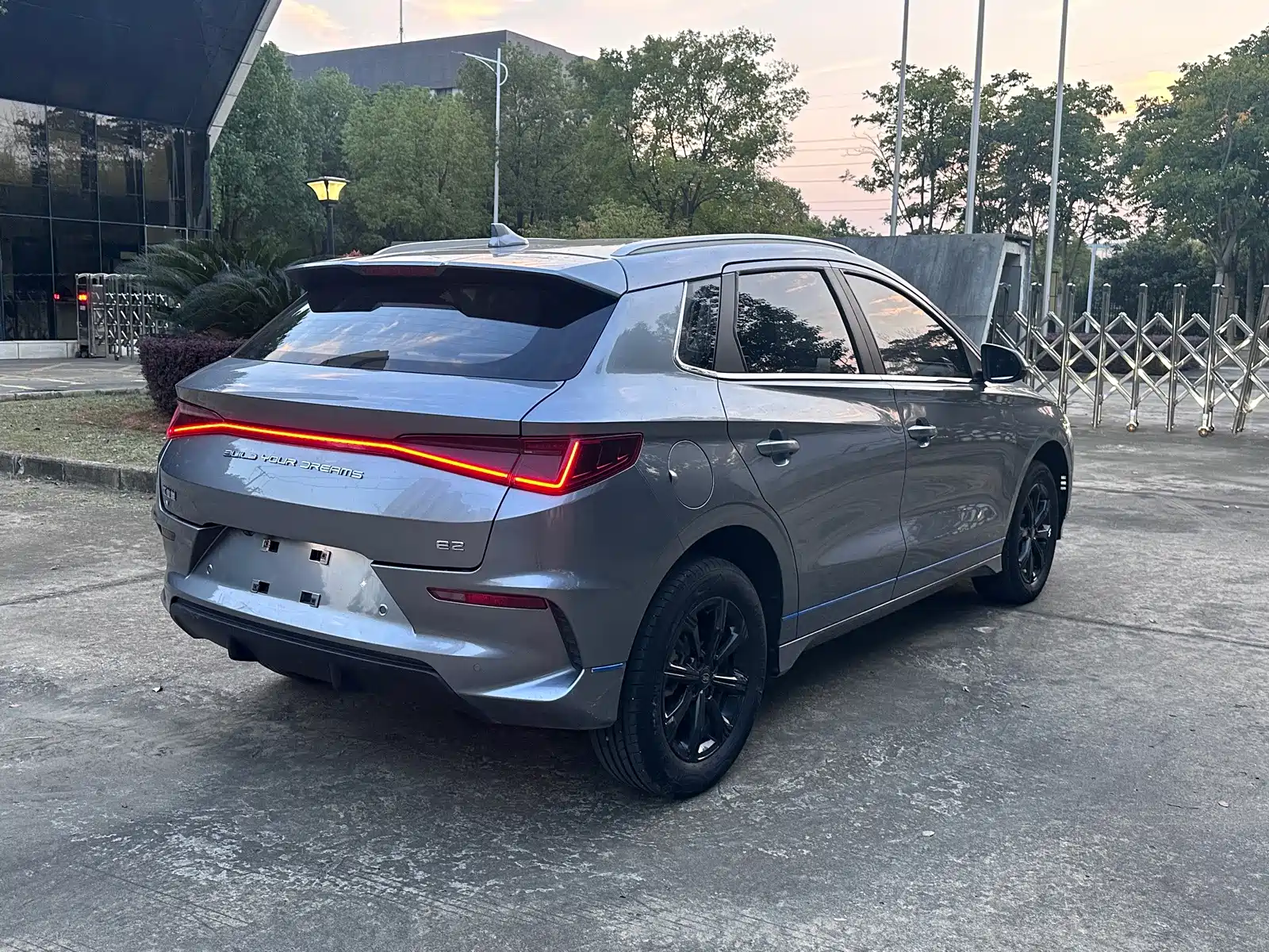 Фото 15 - BYD e2
