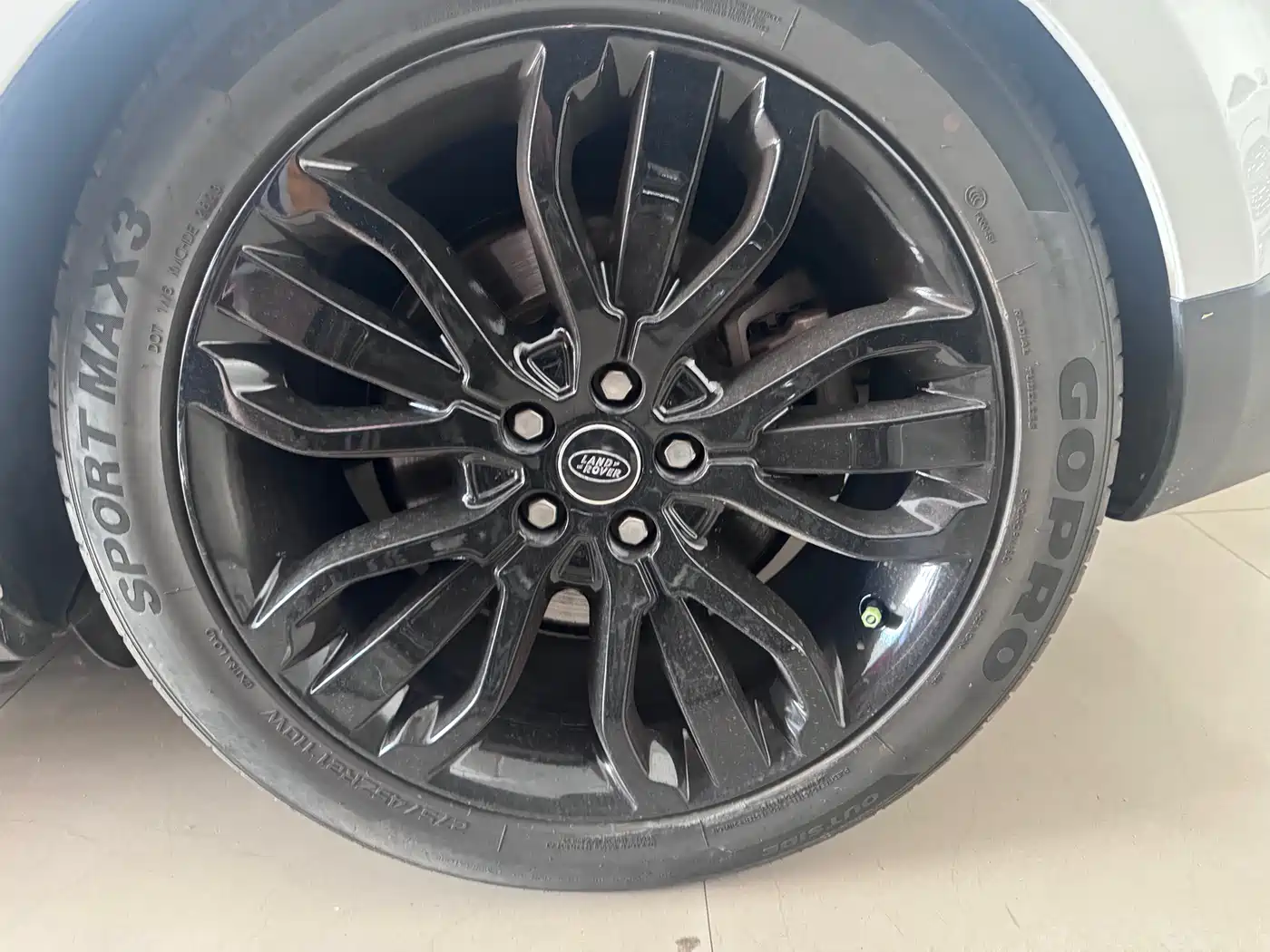 Land Rover Range Rover Sport 2014 3.0 SC V6 HSE DYNAMIC фото 16