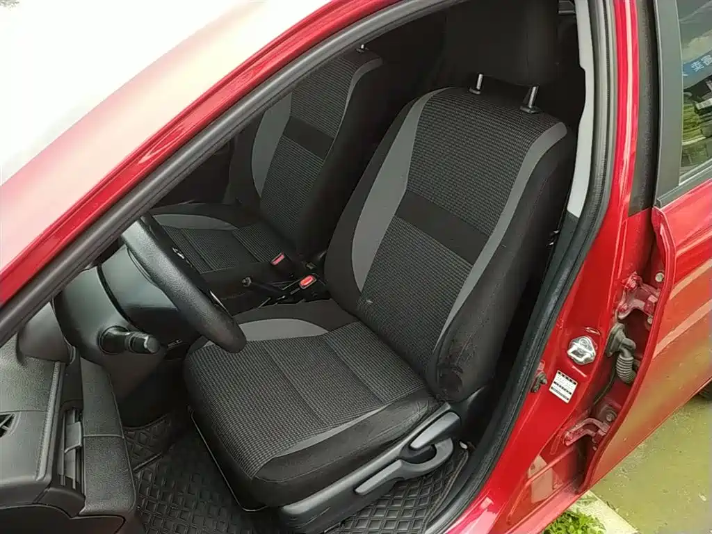 Toyota Vios FS 2021 1.5L CVT Fengchi Edition фото 15