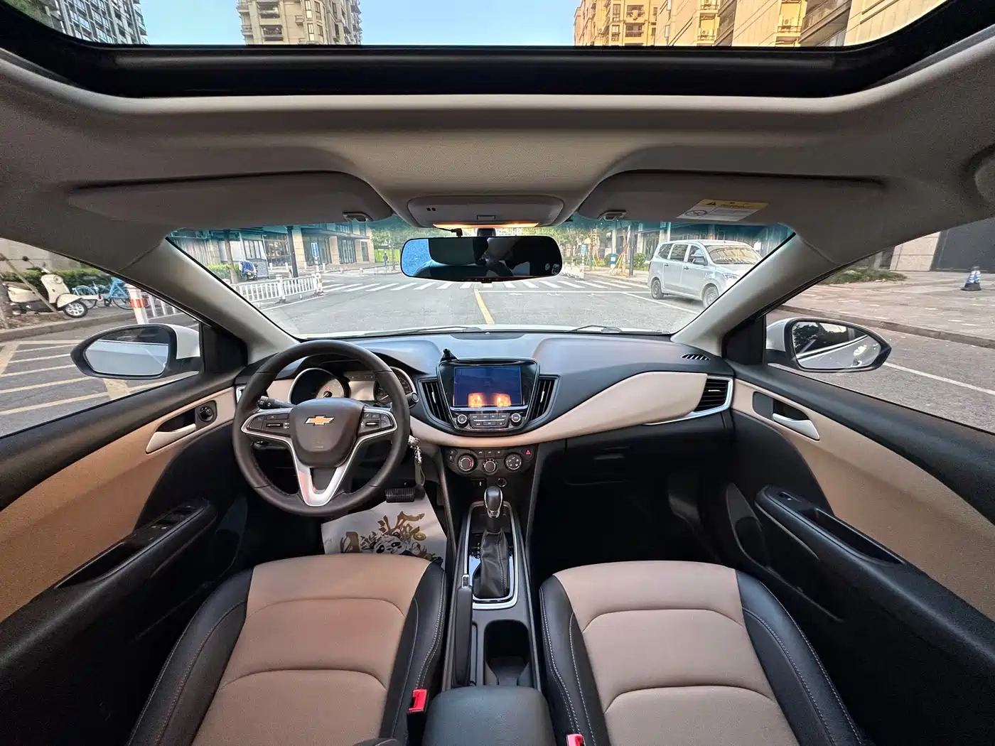 CHEVROLET CRUZE