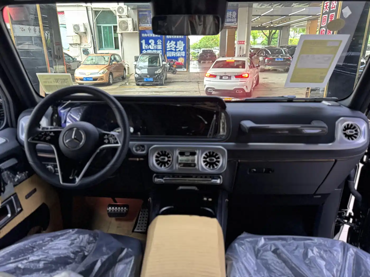 Mercedes-Benz G-Class 2025 G 500 фото 7