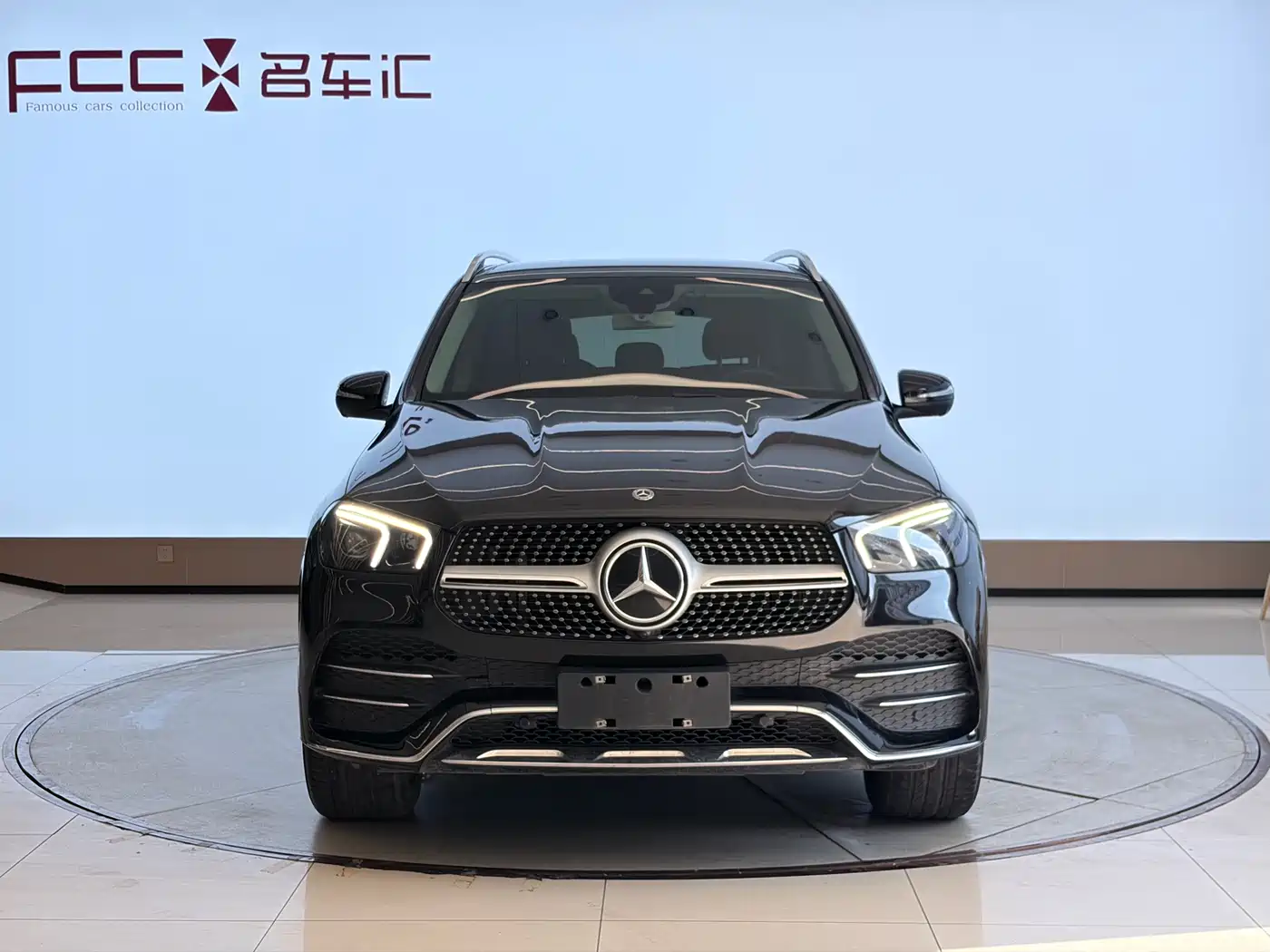 Mercedes-Benz GLE 2020 Facelift GLE 450 4MATIC Dynamic фото 2