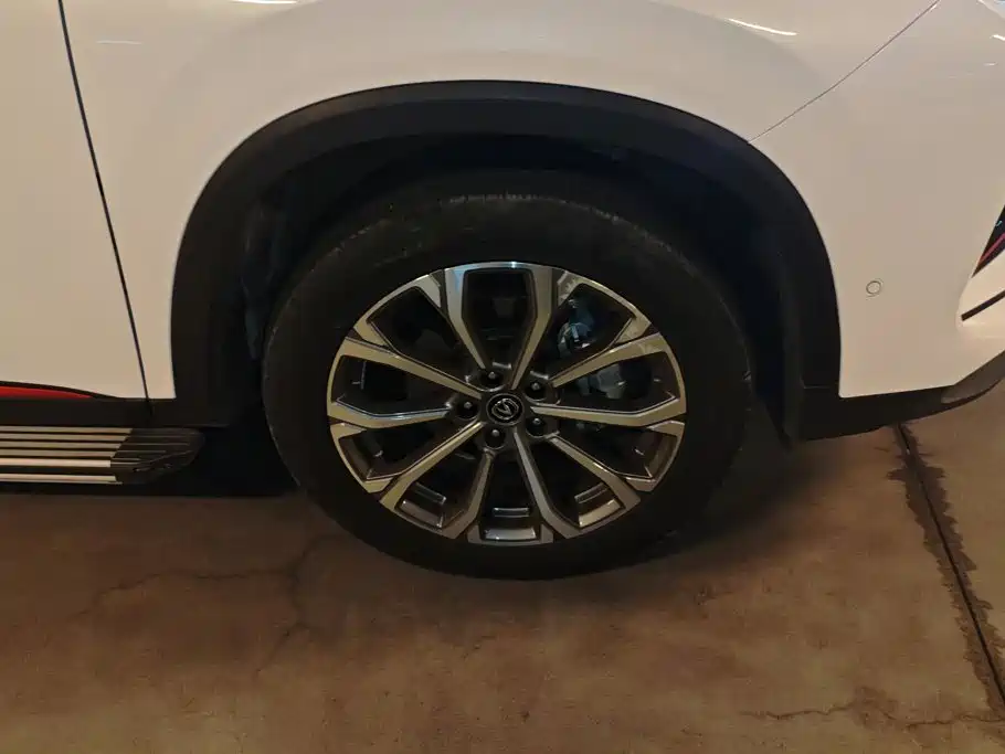 Photo 6 - Changan CS75 PLUS