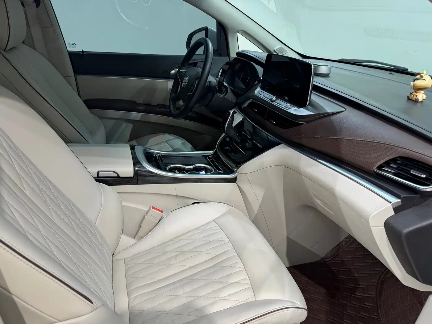 Фото 7 - Buick GL8