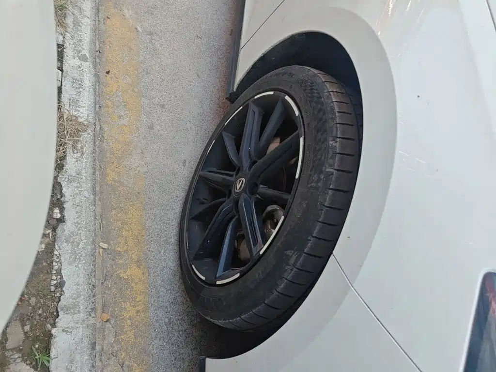 Changan UNI-V iDD 2023 2023 Smart Electric iDD 1.5T 113km Smart Cool Type