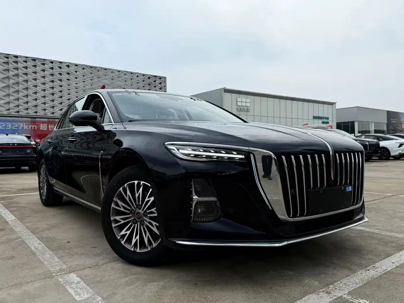 Hongqi H5 2026 2025 1.5T DCT Flag Rhythm 500,000 Units Memorial Edition