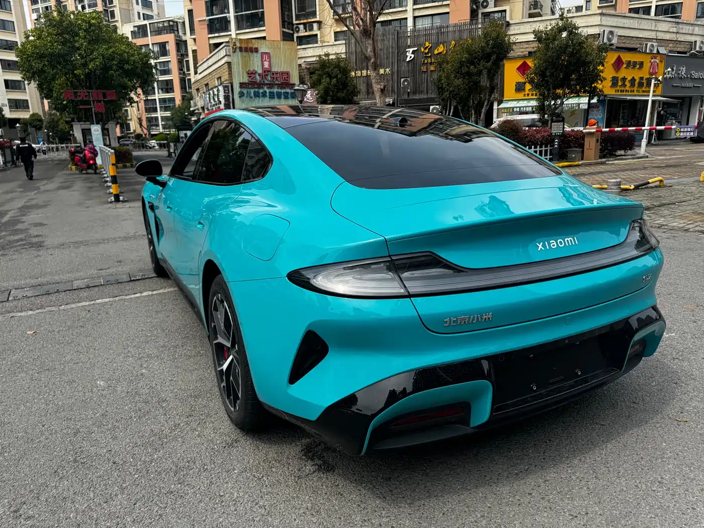 XIAOMI CAR XIAOMI SU7