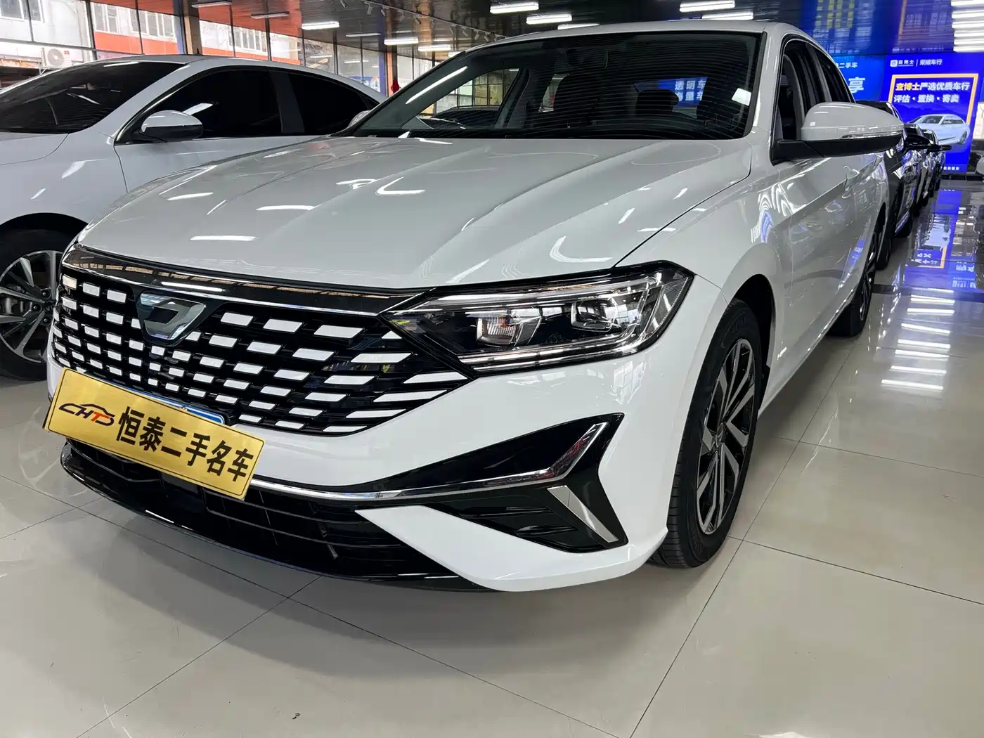 2025 Jetta VA7