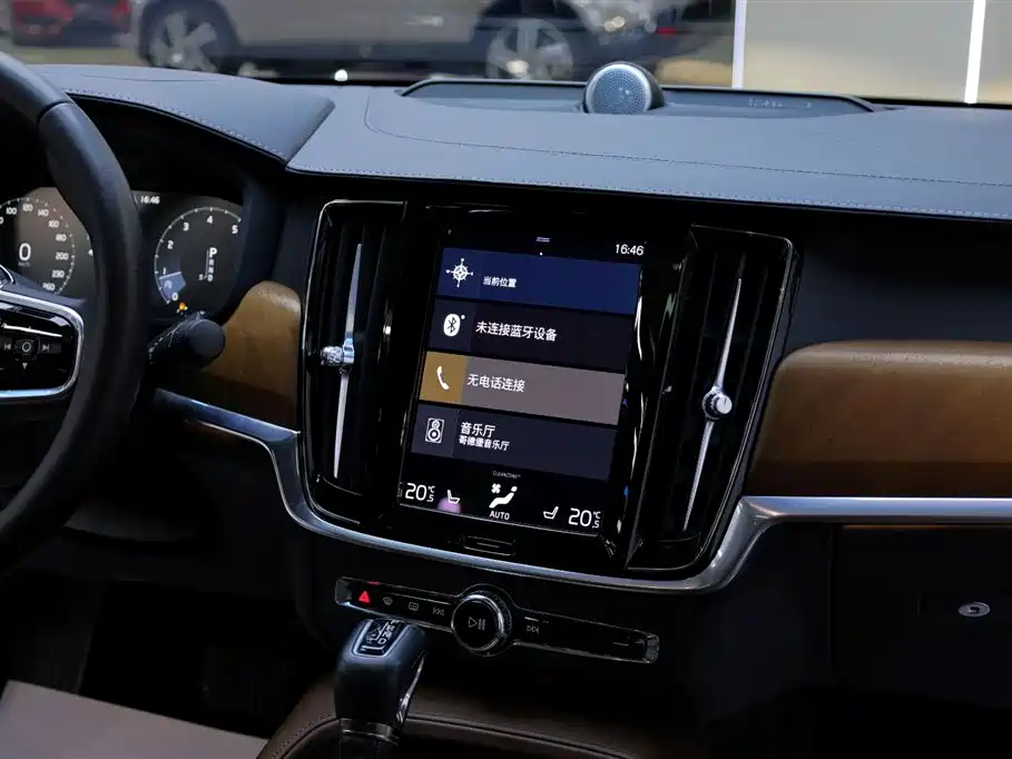 Volvo S90 2020 T5 Elegance Luxury Edition фото 19