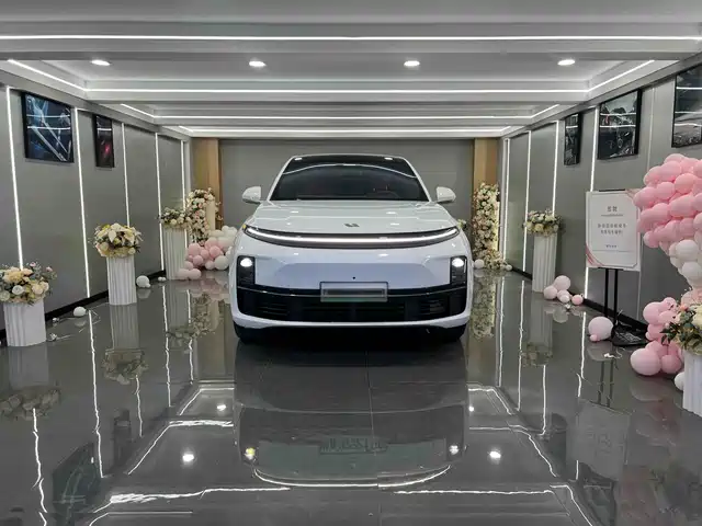  Li Auto Li Auto L7 2023 Pro