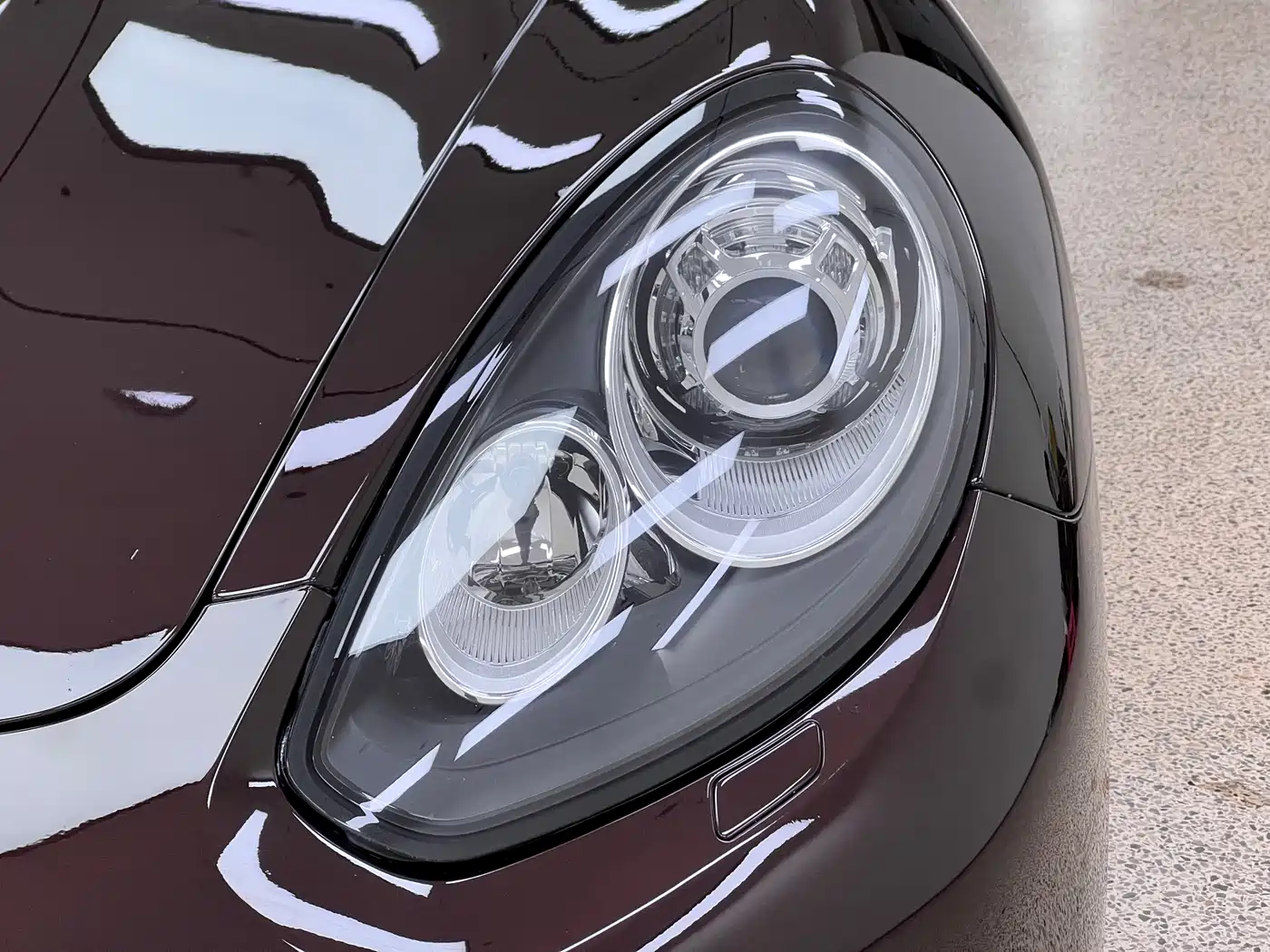 Porsche Panamera 2016 Panamera 4 Edition 3.0T фото 36