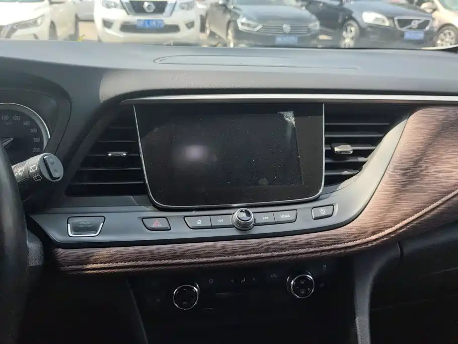 Buick GL6 2018 2018 18T 6-Seater Luxury