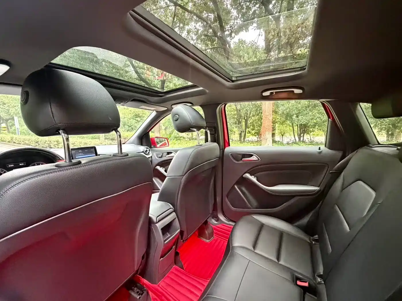 Mercedes-Benz B-Class 2014 2015 B 200 Style
