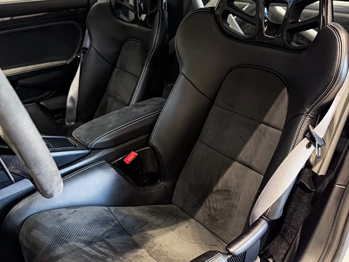 Porsche 911 2018 GT3 RS 4.0L фото 13