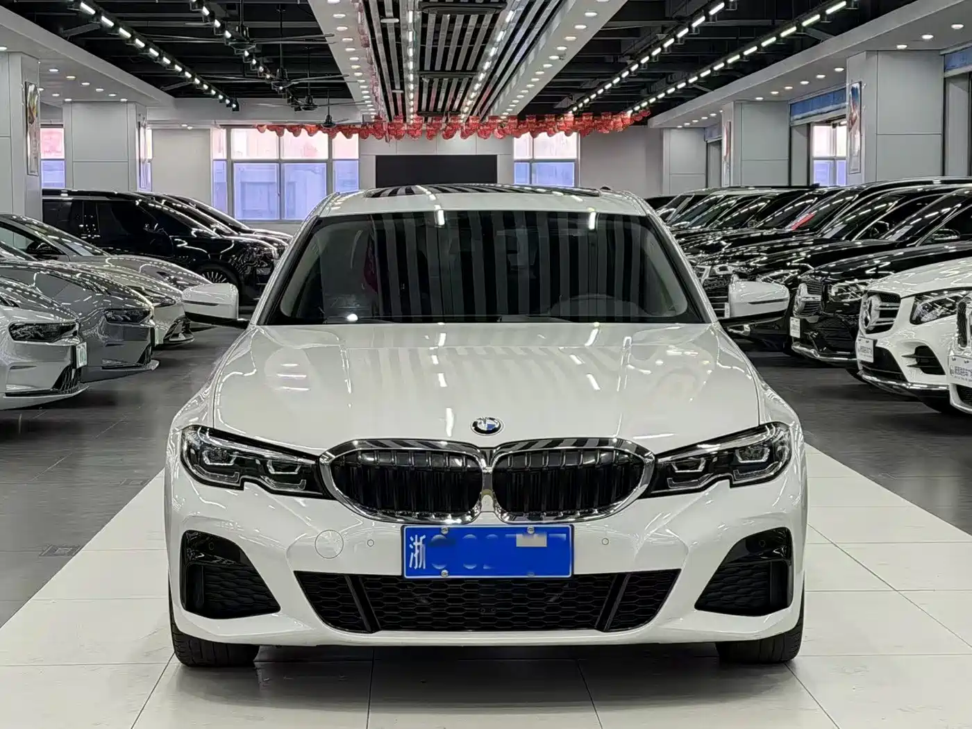 BMW 3 Series 2021 320Li M Sport Package фото 2