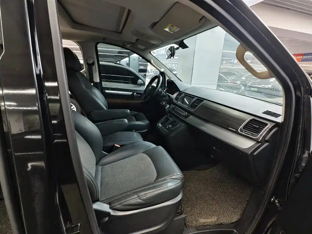 SAIC MAXUS CHASE G10