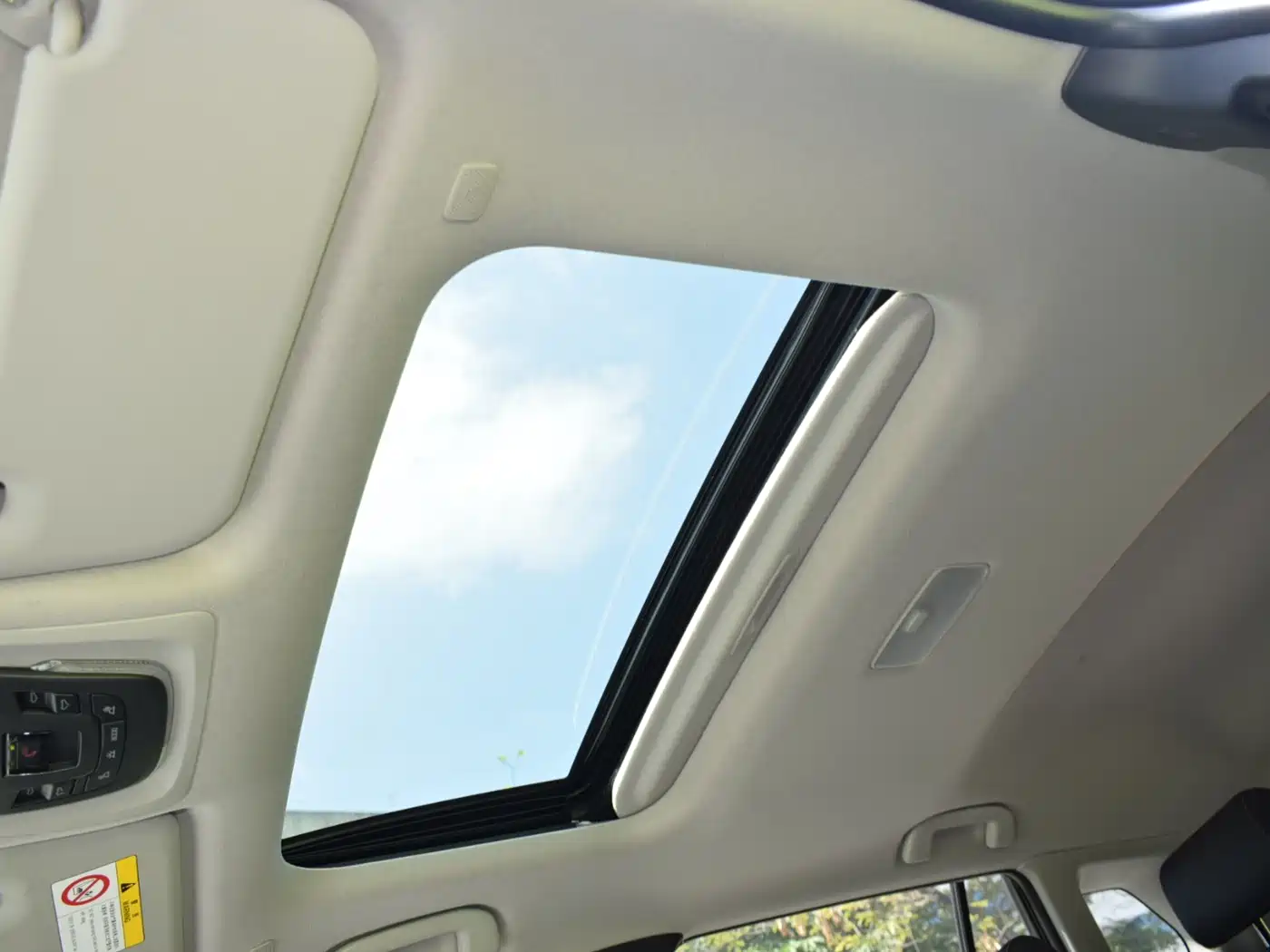 Toyota Corolla Cross 2024 2.0L Elite Edition фото 19