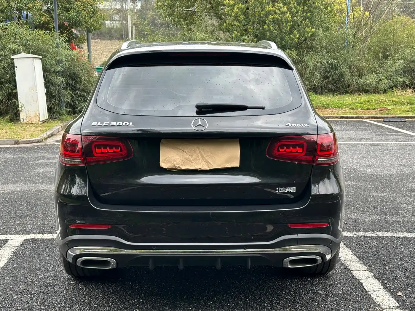 MERCEDES-BENZ GLC