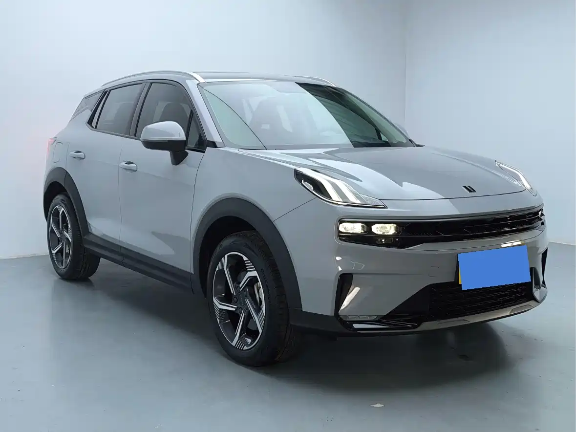 Lynk & Co 06 EM-P 2022 PHEV 84KM Range Pro фото 3