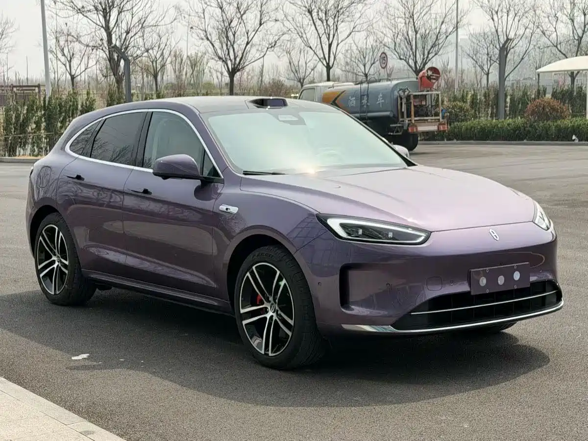AITO Wenjie AITO M5 2025 Extended Range Ultra AWD фото 2