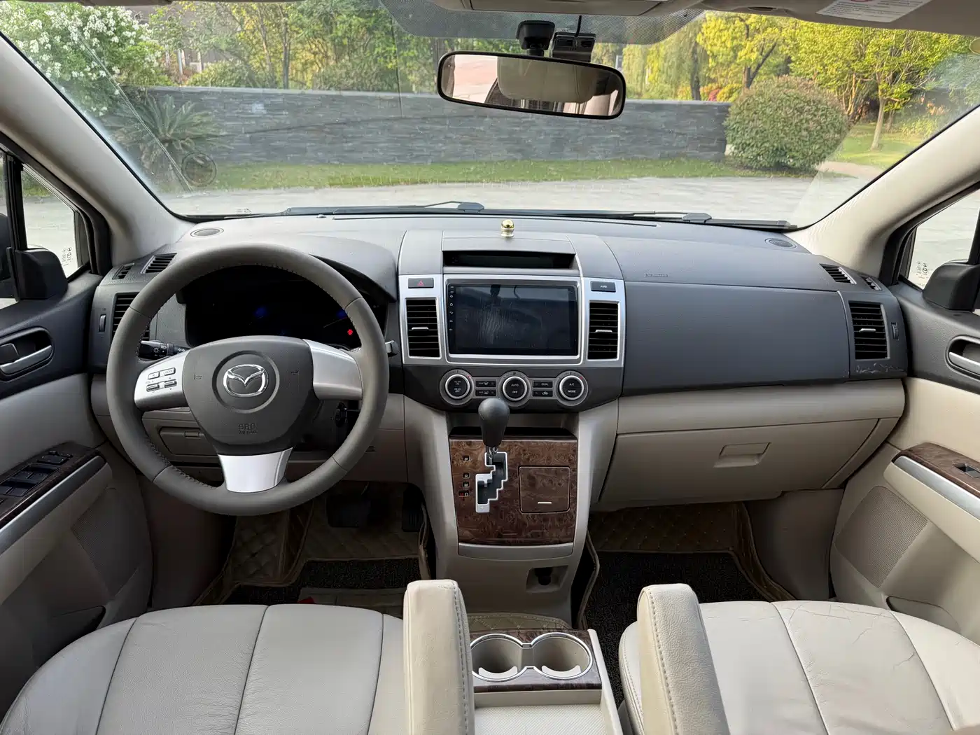Mazda 8 2015 2013 2.5L Elite