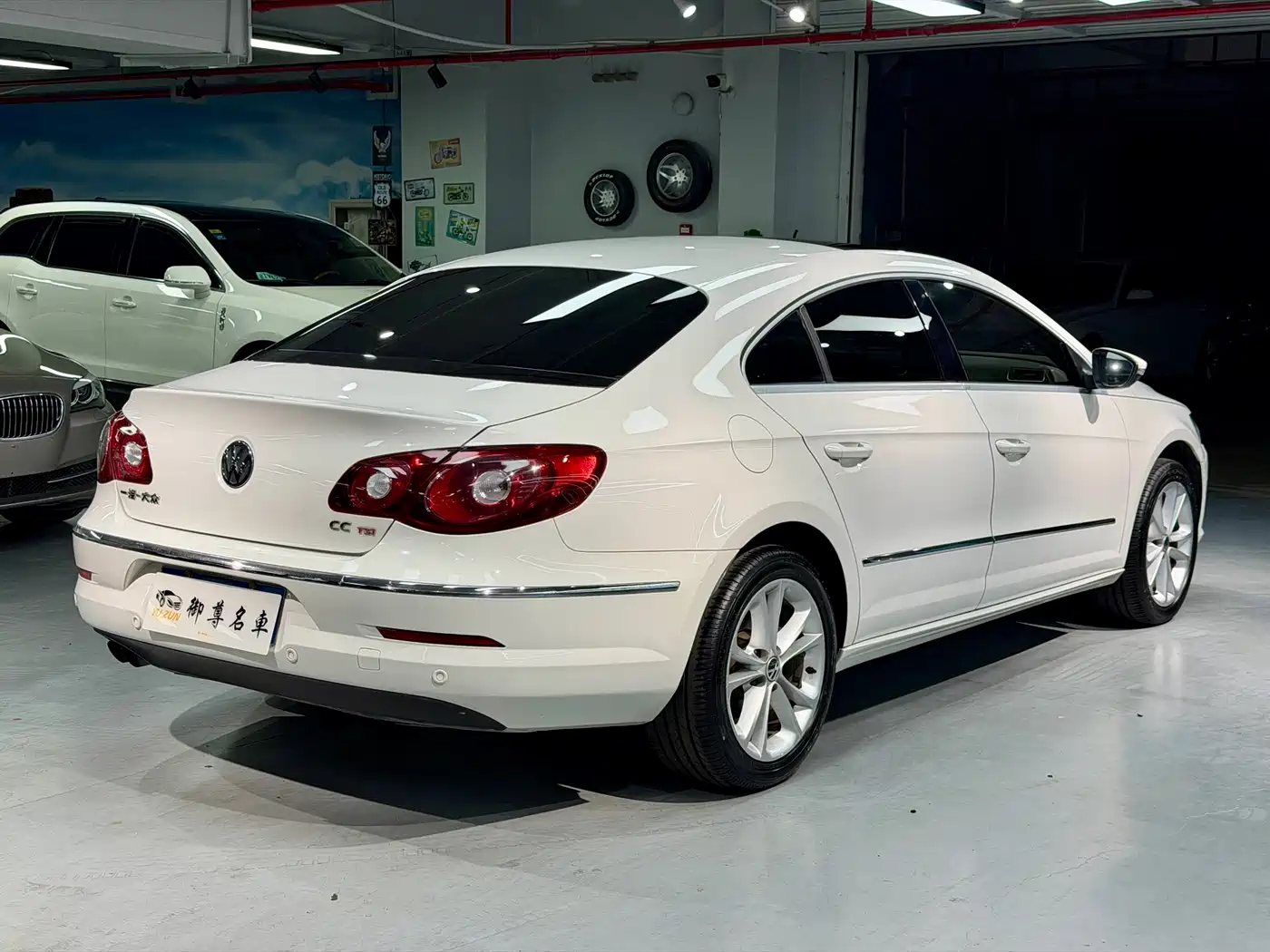Volkswagen FAW-Volkswagen CC 2012 Model 2.0TSI Ultimate фото 7