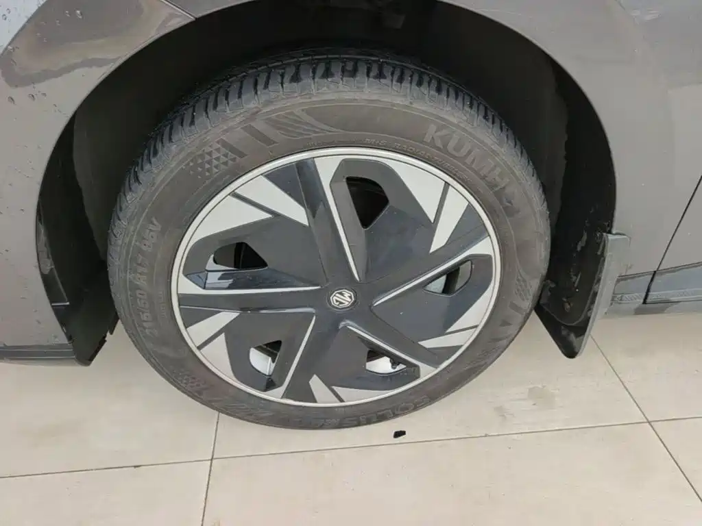 MG MG4 EV 2023 2023 415km Overseas Champion Executive Edition