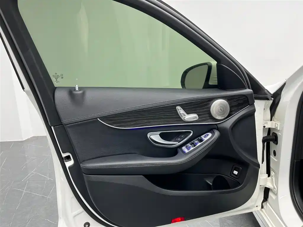 Mercedes-Benz C-Class 2021 C 200 L Fashion Sport Edition фото 12