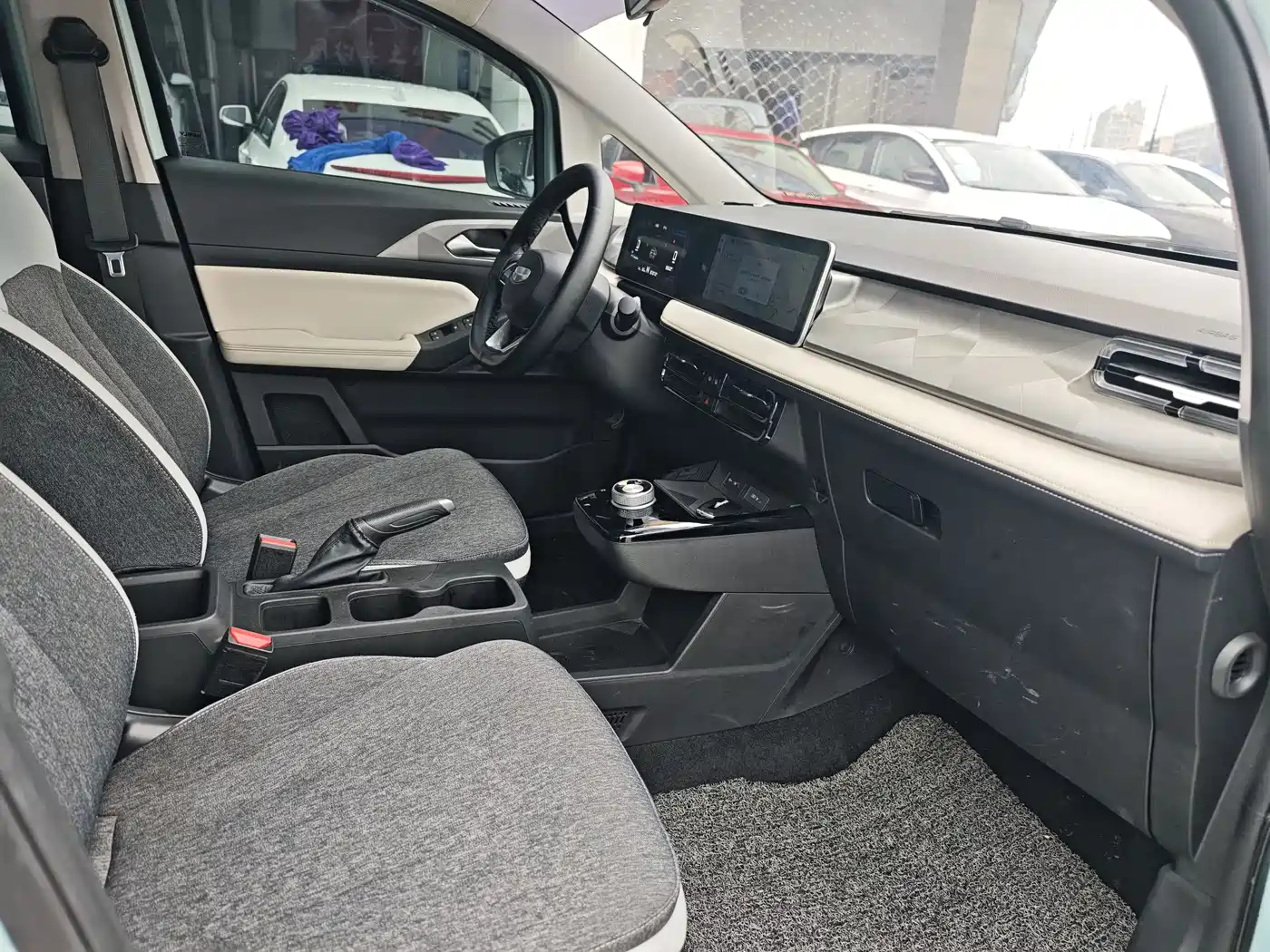 GEELY GEOMETRY E FIREFLY