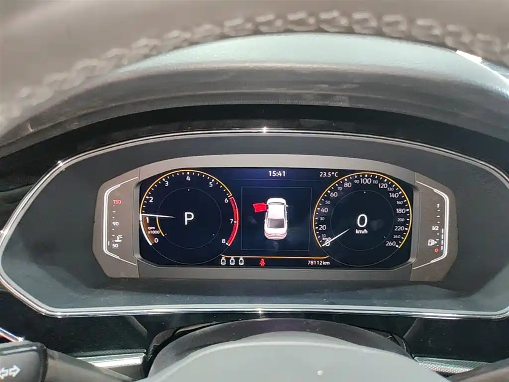 Volkswagen Passat 2023 330TSI Starlight Elite Edition фото 12