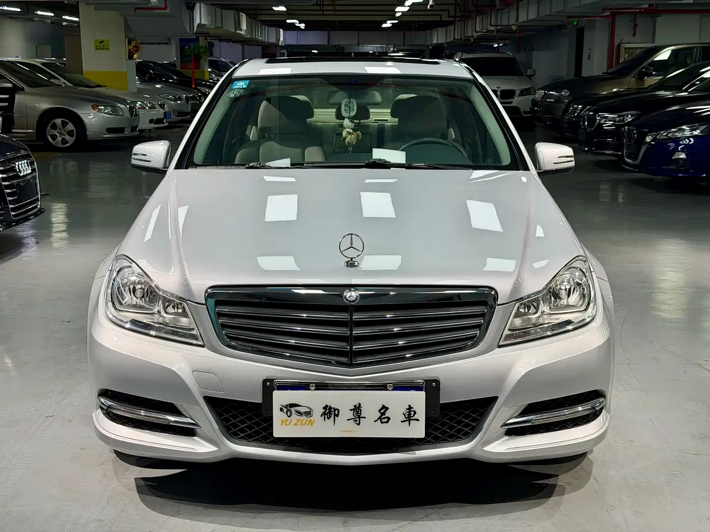 Mercedes-Benz C-Class 2011 C 180K Classic фото 2