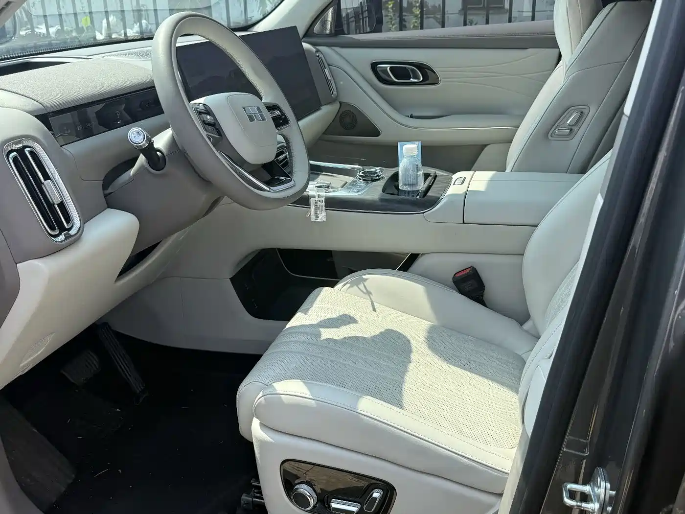 Geely Galaxy Galaxy M9 2025 2025 Base Model
