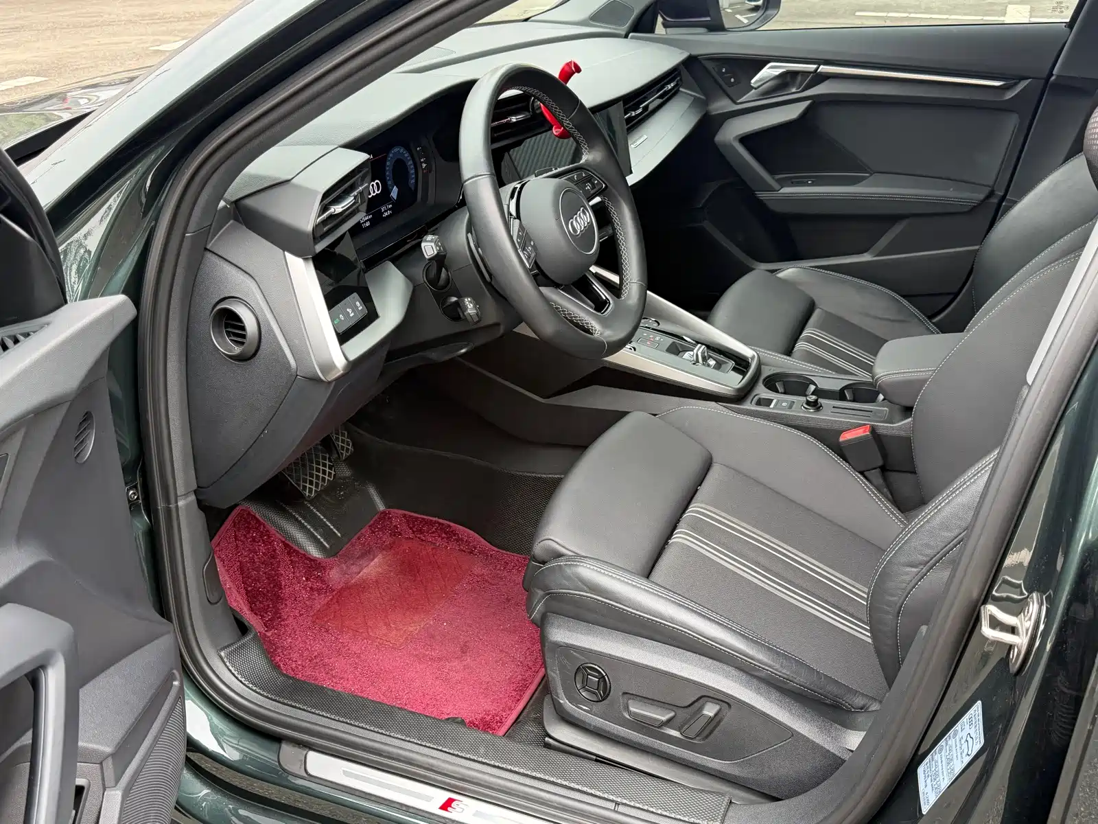 Photo 4 - Audi A3