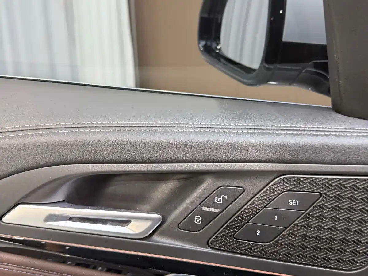 BMW X1 2023 sDrive20Li X Design Package фото 10