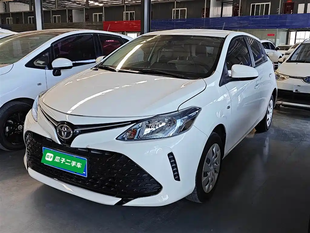 Toyota Vios FS 2017 1.5L CVT Fengchi Edition фото 2
