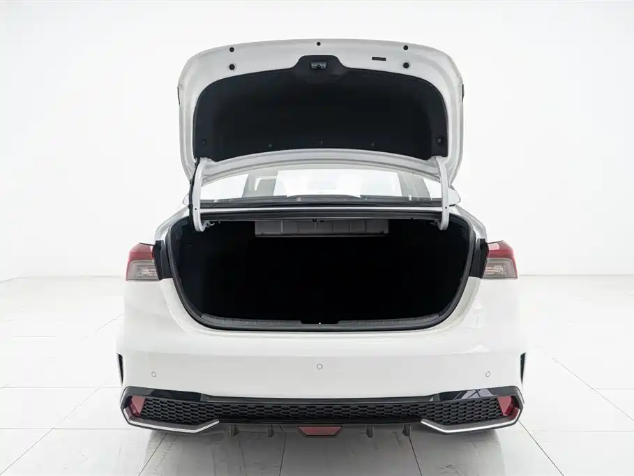 Kia K3 2024 1.5L CVT Comfort Premium Edition фото 12