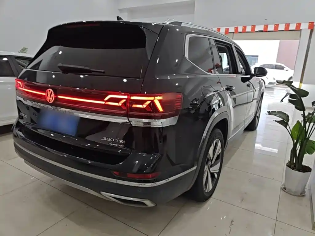 VOLKSWAGEN TOURANG