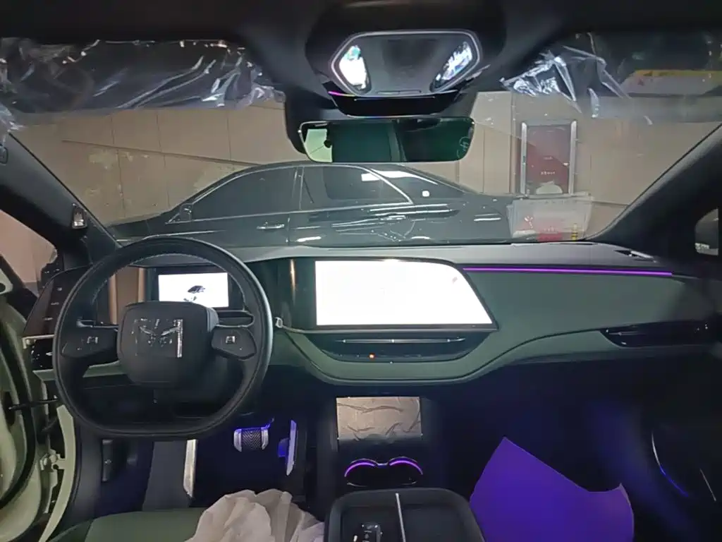 Hongqi EH7 2026 2025 690 Smart Selection Edition