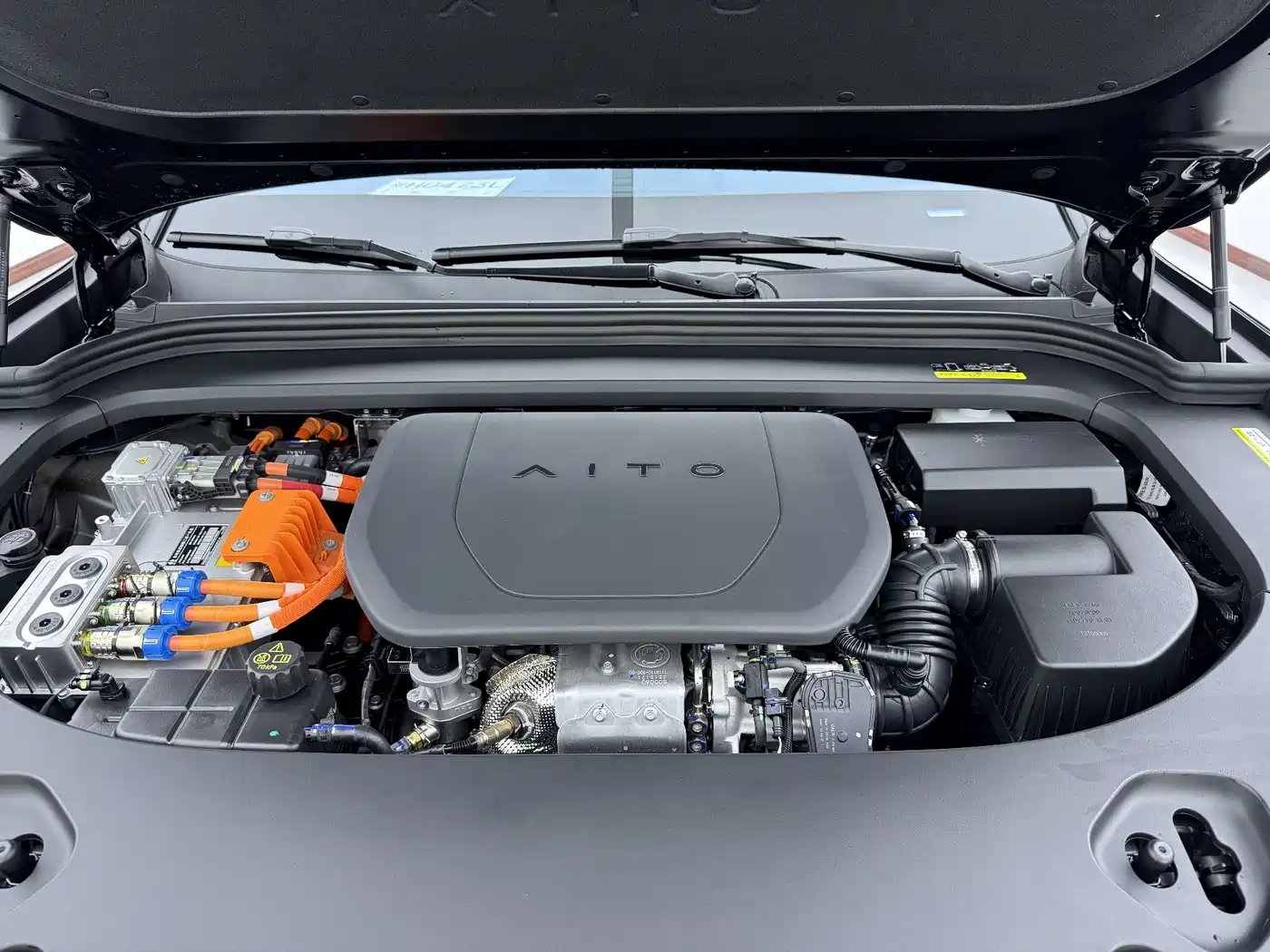 AITO Wenjie AITO M9 2024 Range Extender Max Edition 42kWh 6-seater фото 24