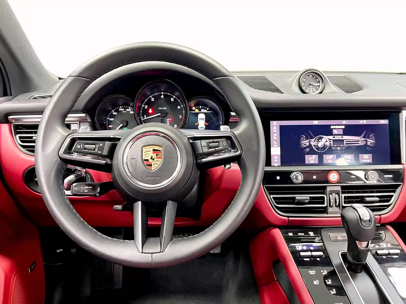 Porsche Macan 2022 Macan 2.0T фото 10