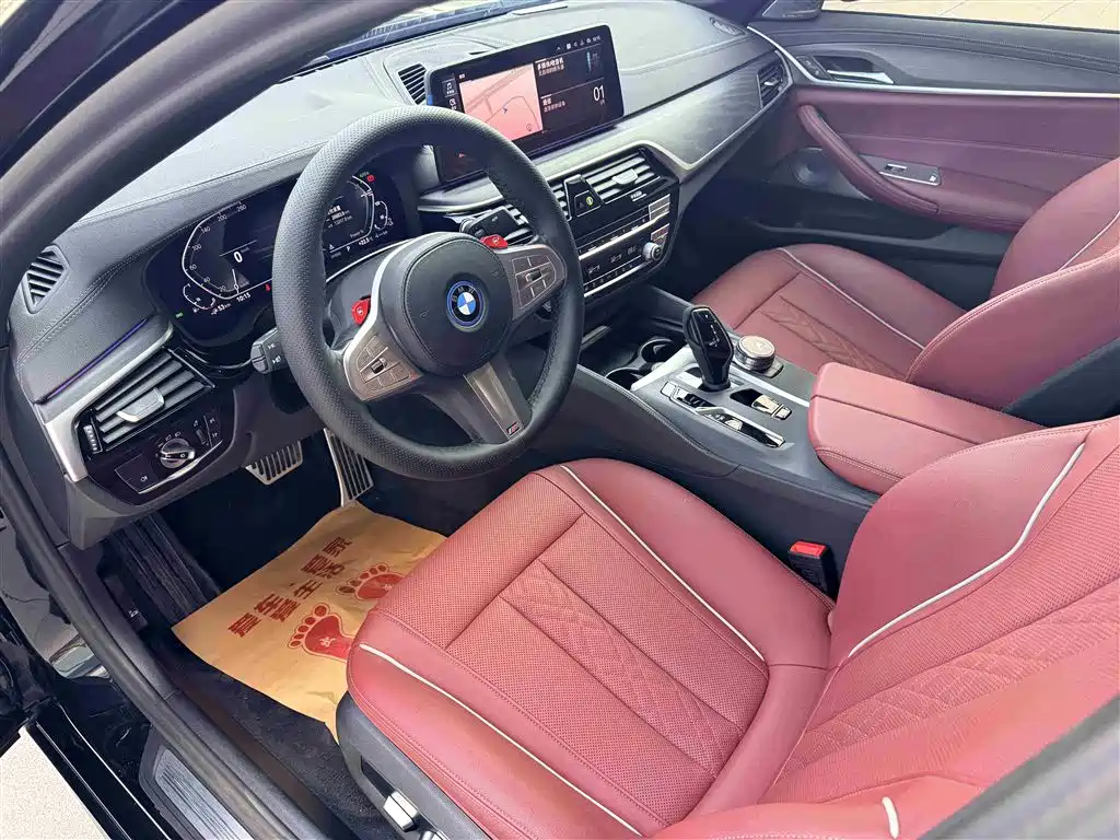 BMW 5 Series New Energy 2022 Facelift 535Le M Sport Package фото 10